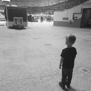 Meet your Posher, Wayne